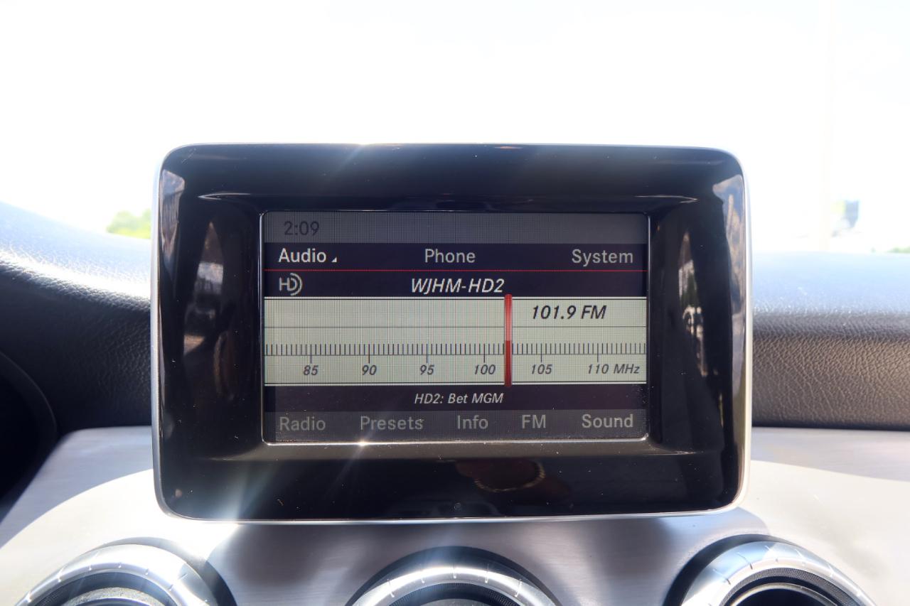 Mercedes-Benz CLA-Class 4dr Sdn CLA 250 FWD 2014