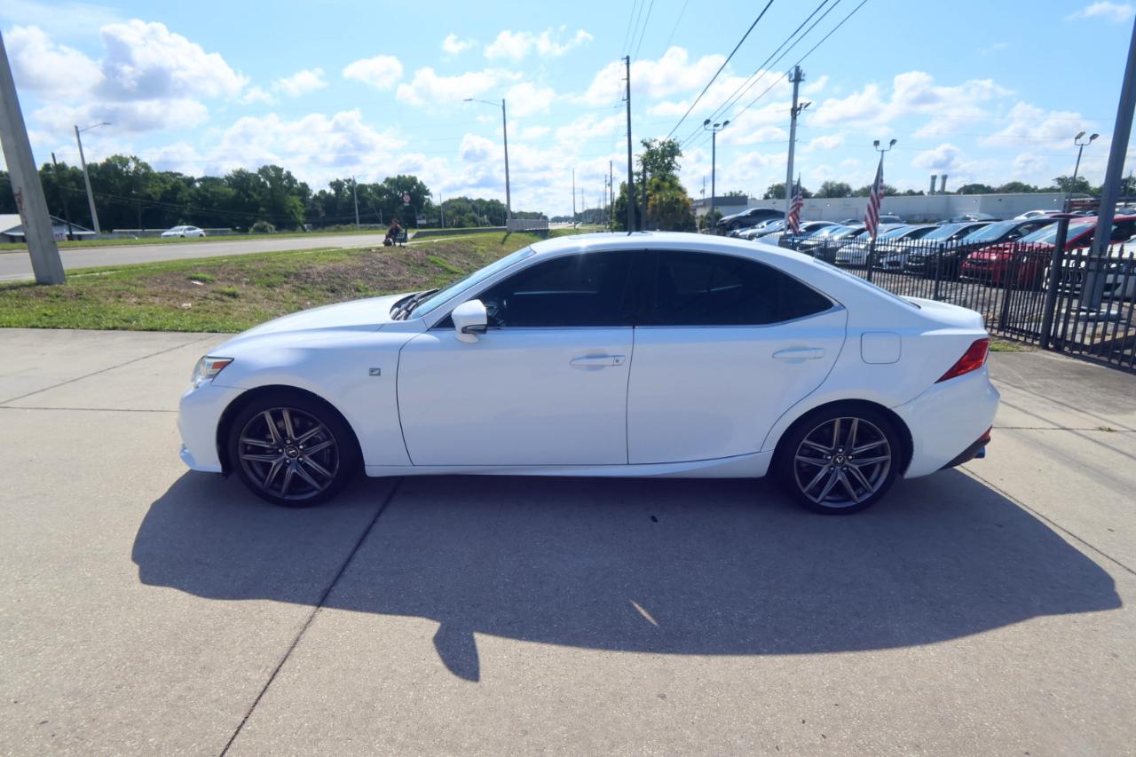 Lexus IS 200t 4dr Sdn 2016