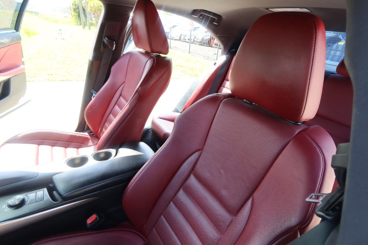 Lexus IS 200t 4dr Sdn 2016