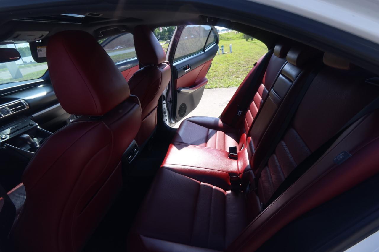 Lexus IS 200t 4dr Sdn 2016