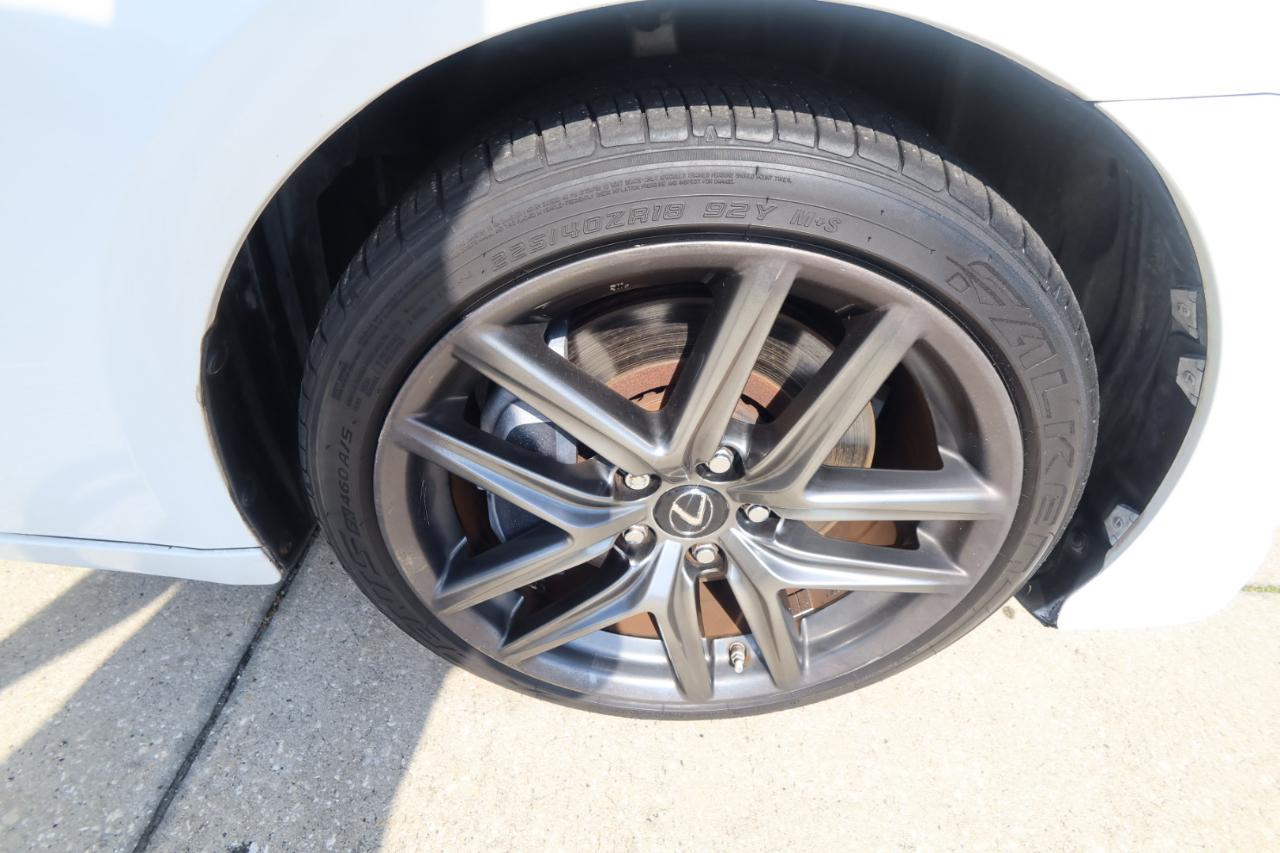 Lexus IS 200t 4dr Sdn 2016