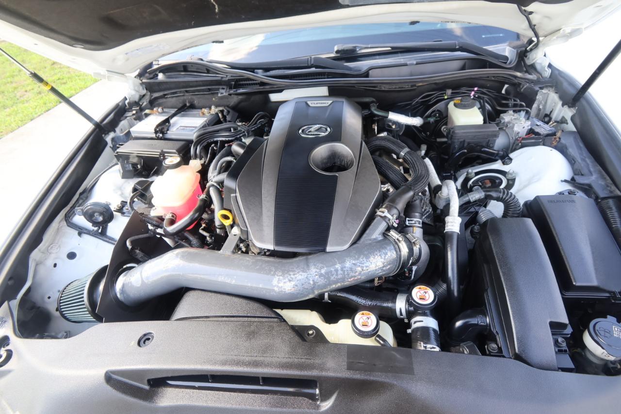 Lexus IS 200t 4dr Sdn 2016