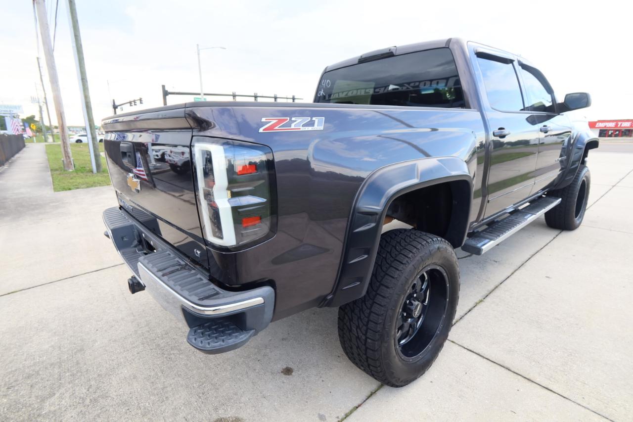 Chevrolet Silverado 1500 4WD Crew Cab 143.5" LT w/2LT 2015