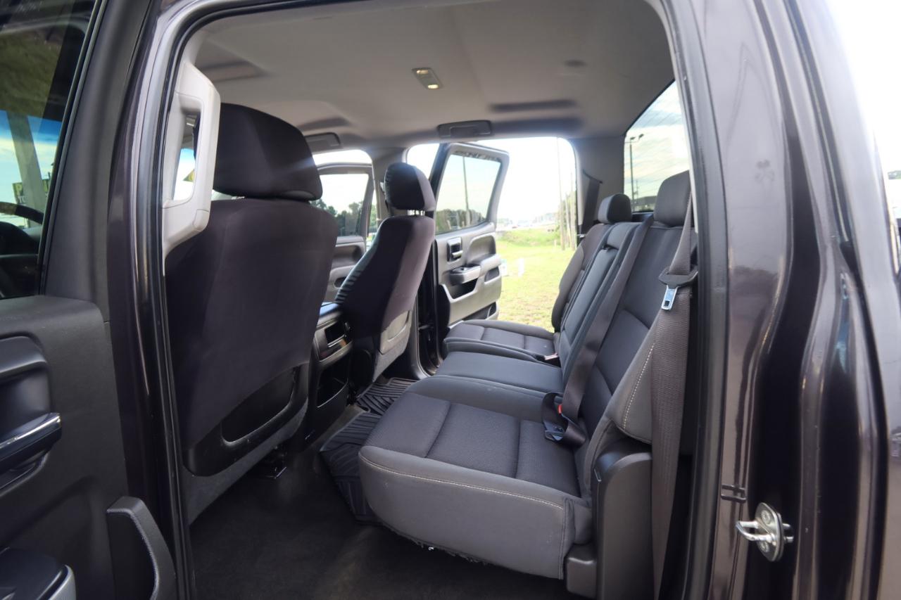 Chevrolet Silverado 1500 4WD Crew Cab 143.5" LT w/2LT 2015