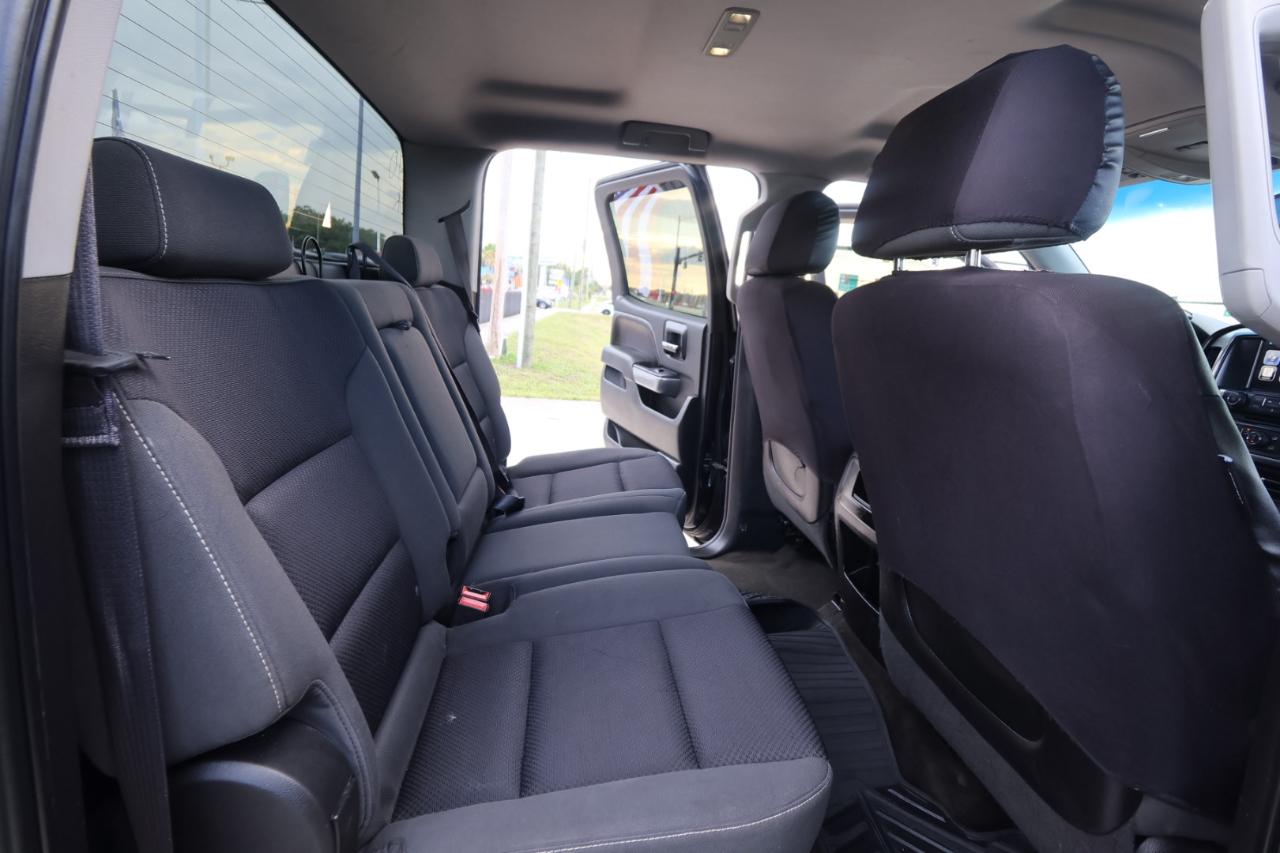 Chevrolet Silverado 1500 4WD Crew Cab 143.5" LT w/2LT 2015
