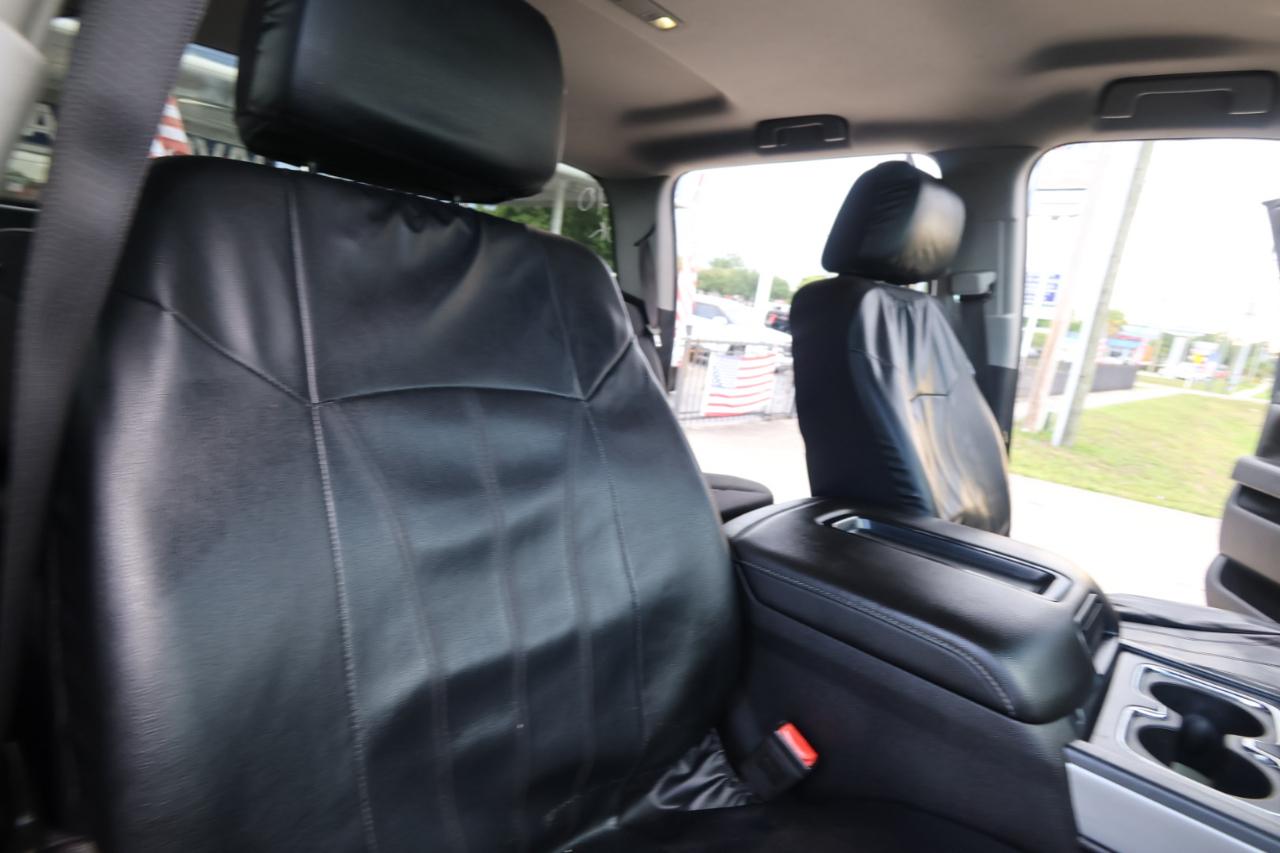 Chevrolet Silverado 1500 4WD Crew Cab 143.5" LT w/2LT 2015
