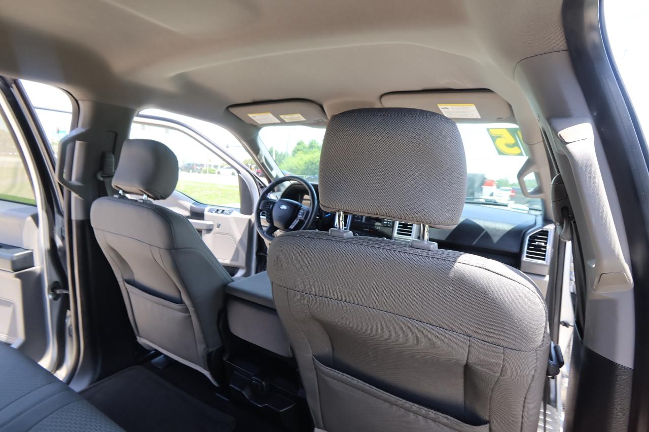 Ford F-150 2WD SuperCrew 145" XLT 2015