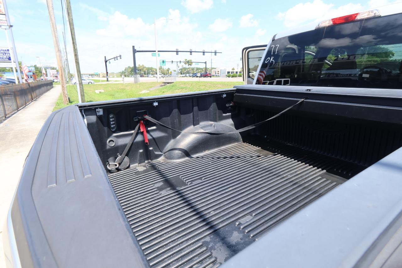 Ford F-150 2WD SuperCrew 145" XLT 2015
