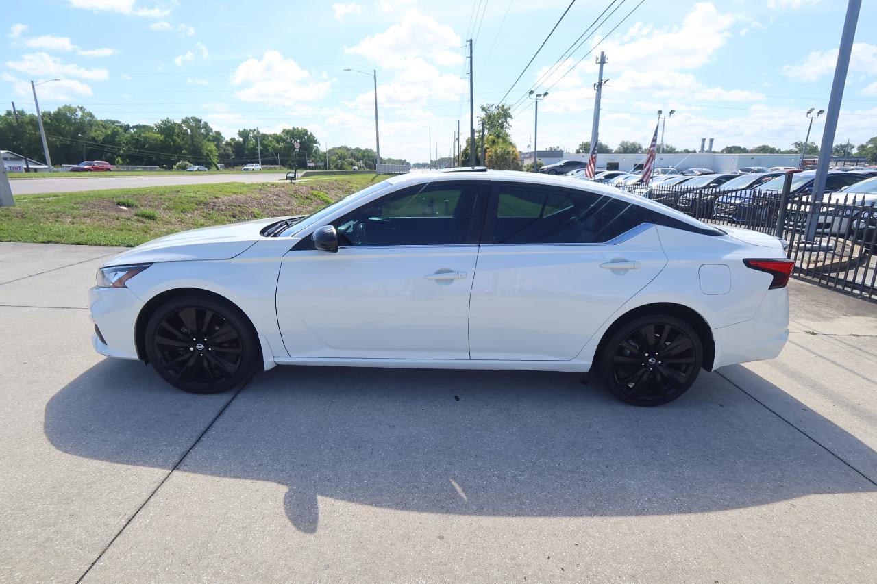 Nissan Altima 2.5 SR AWD Sedan 2022