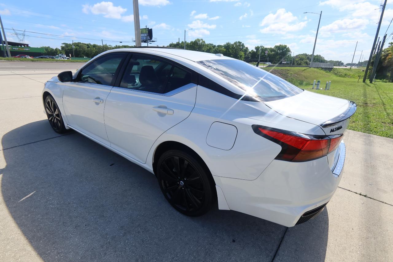 Nissan Altima 2.5 SR AWD Sedan 2022