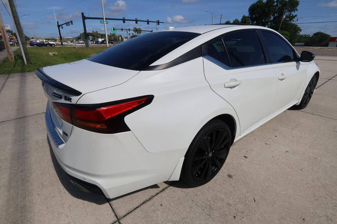 Nissan Altima 2.5 SR AWD Sedan 2022