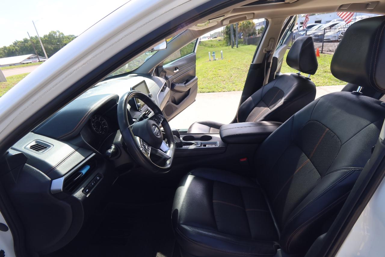 Nissan Altima 2.5 SR AWD Sedan 2022
