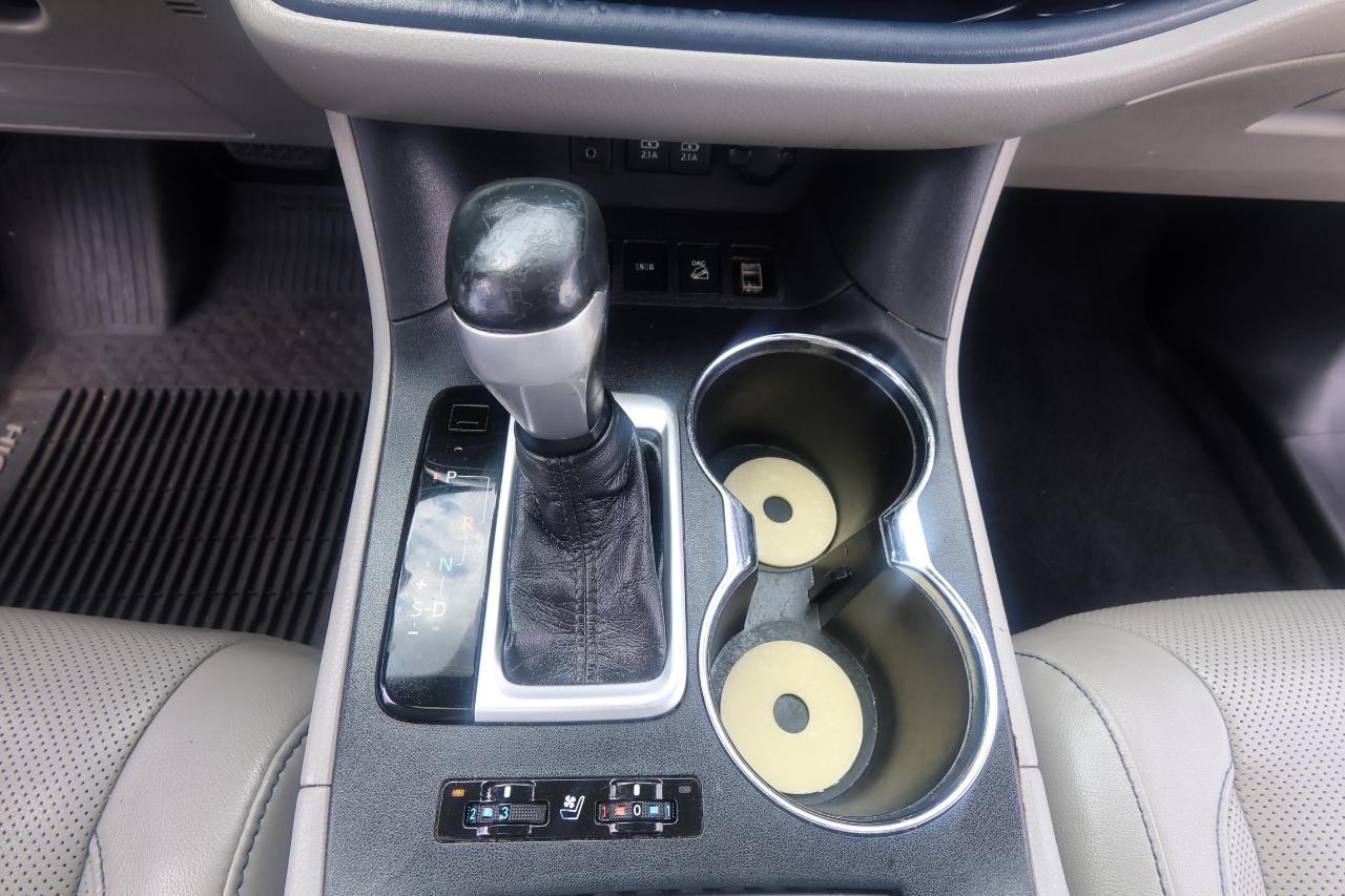 Toyota Highlander Limited V6 AWD (Natl) 2018