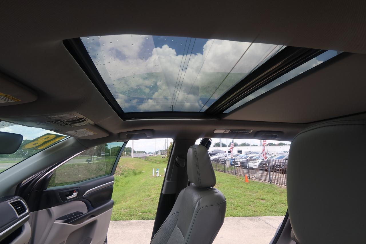 Toyota Highlander Limited V6 AWD (Natl) 2018