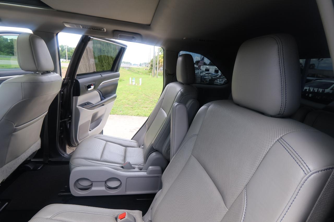 Toyota Highlander Limited V6 AWD (Natl) 2018