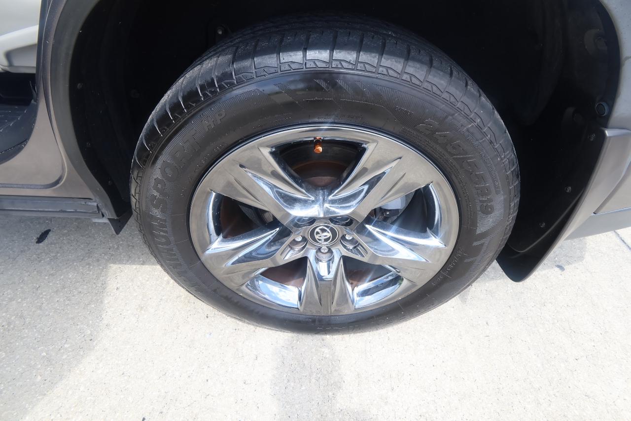 Toyota Highlander Limited V6 AWD (Natl) 2018