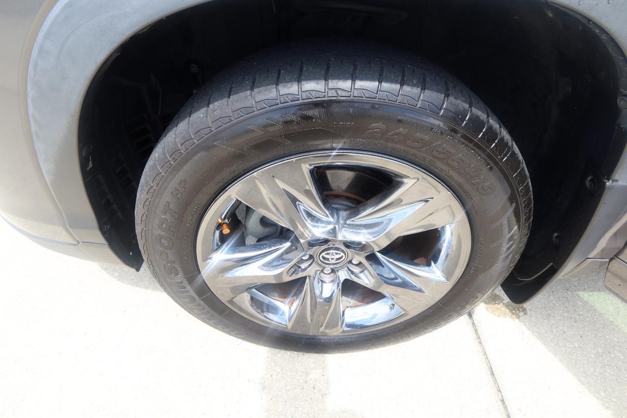 Toyota Highlander Limited V6 AWD (Natl) 2018
