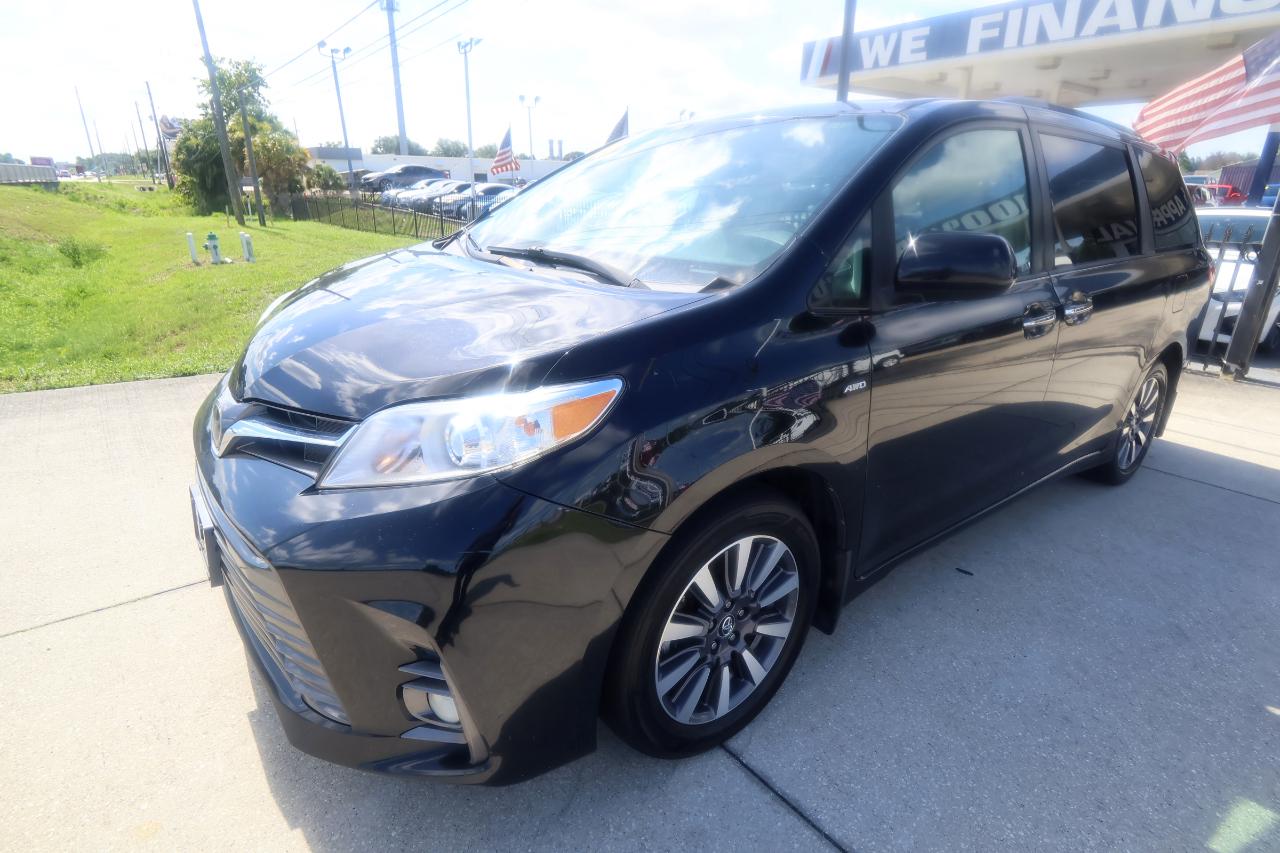 Toyota Sienna Limited Premium AWD 7-Passenger (Natl) 2018