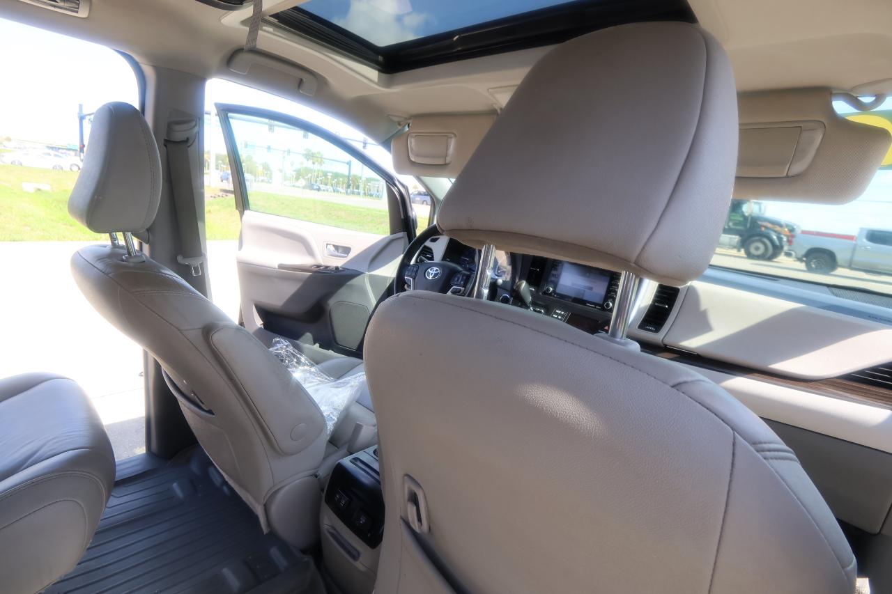 Toyota Sienna Limited Premium AWD 7-Passenger (Natl) 2018