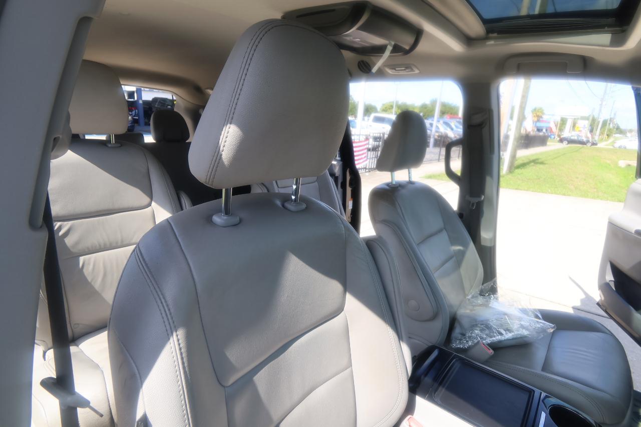 Toyota Sienna Limited Premium AWD 7-Passenger (Natl) 2018