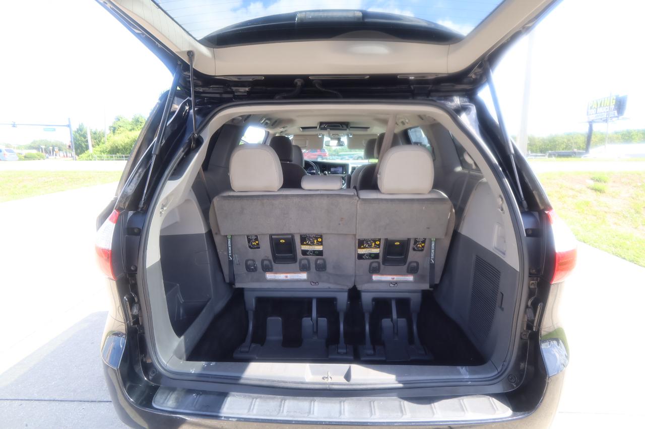 Toyota Sienna Limited Premium AWD 7-Passenger (Natl) 2018