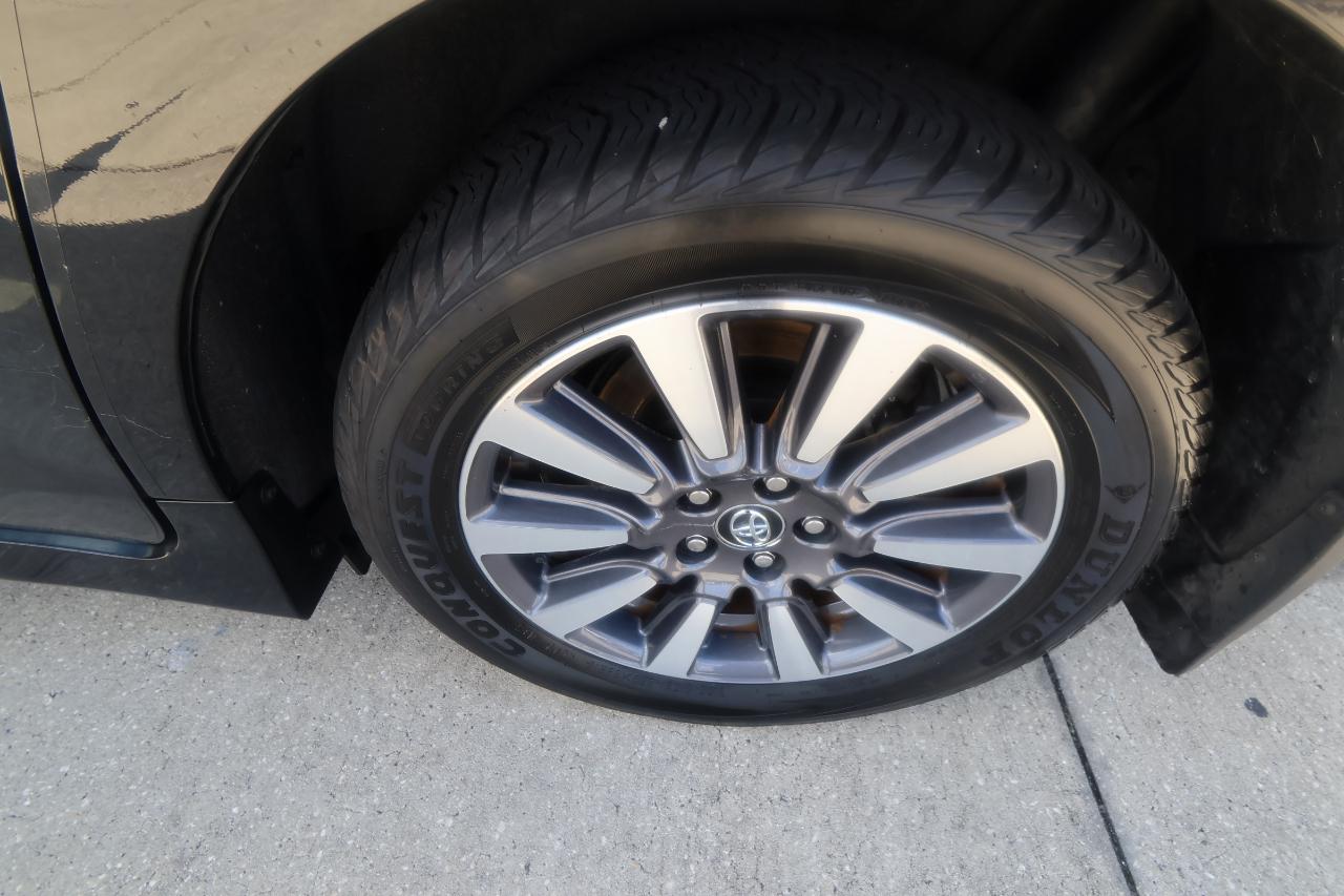 Toyota Sienna Limited Premium AWD 7-Passenger (Natl) 2018