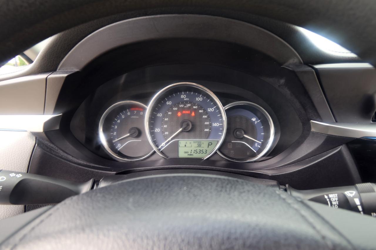 Toyota Corolla 4dr Sdn CVT LE ECO (Natl) 2014