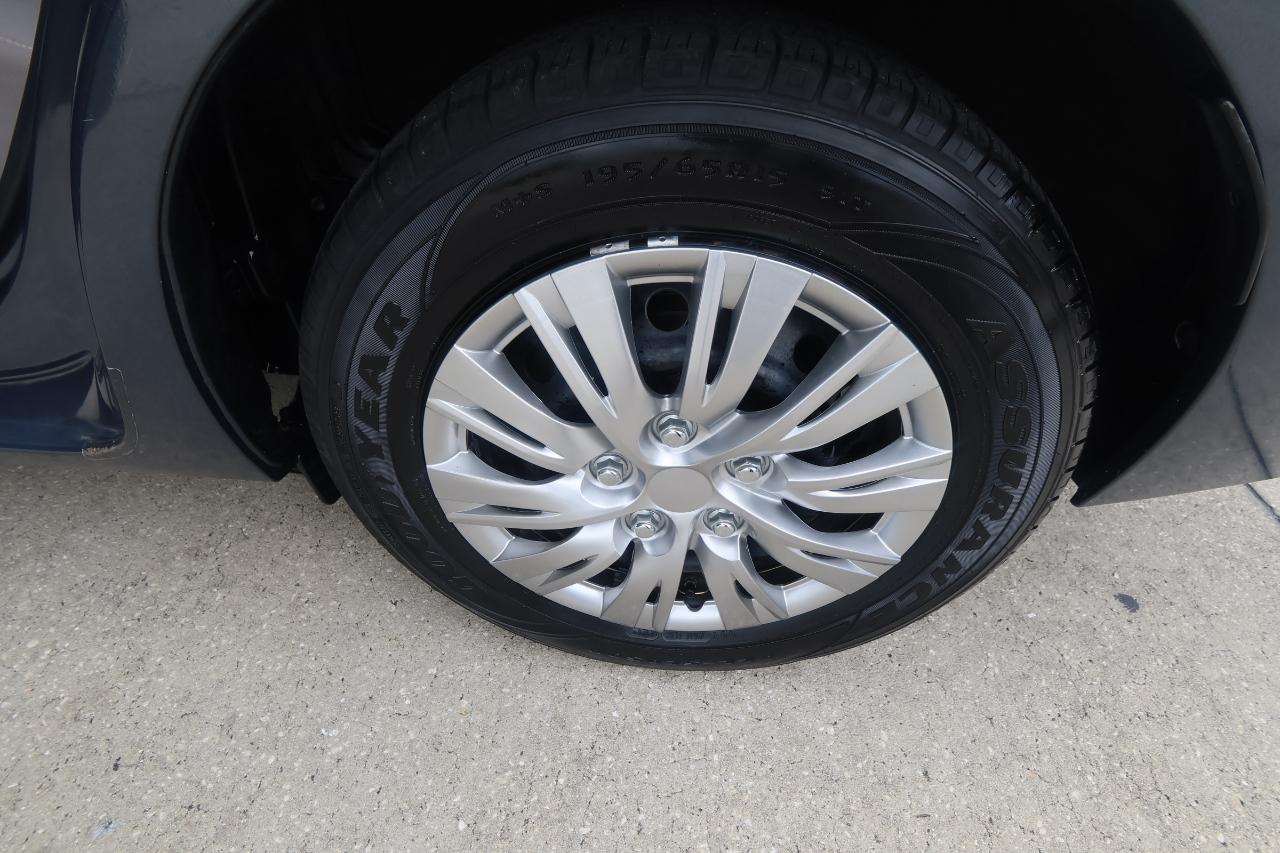 Toyota Corolla 4dr Sdn CVT LE ECO (Natl) 2014