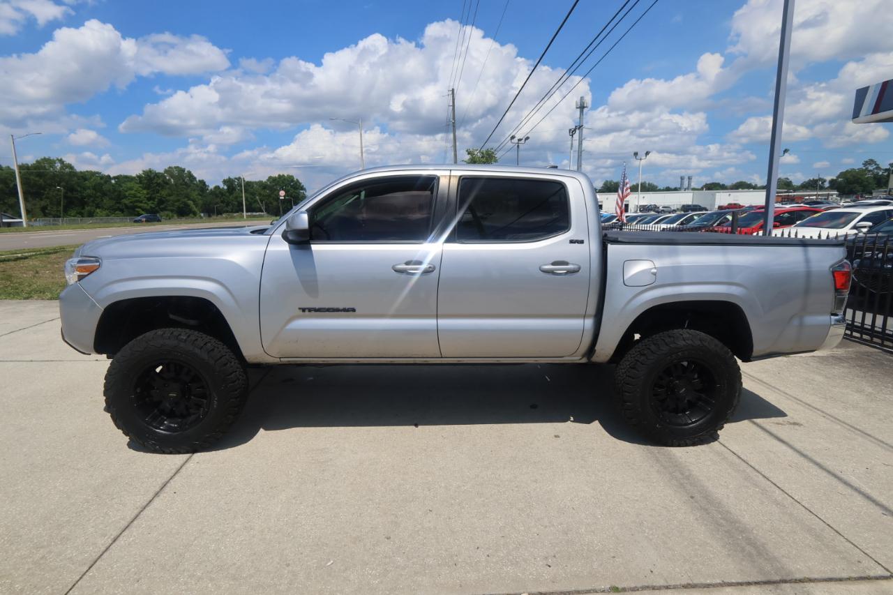 Toyota Tacoma 2WD SR5 Double Cab 5' Bed I4 AT (Natl) 2019