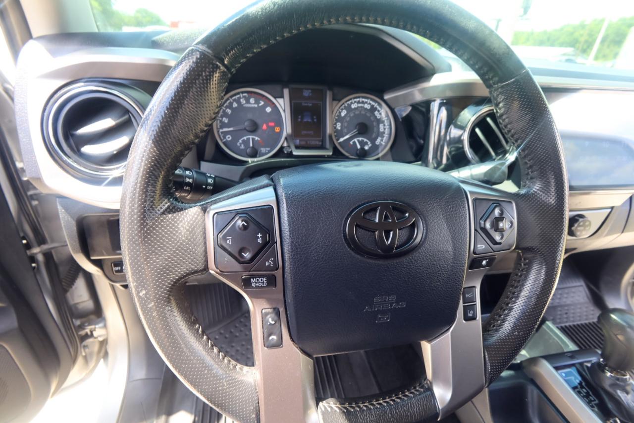 Toyota Tacoma 2WD SR5 Double Cab 5' Bed I4 AT (Natl) 2019