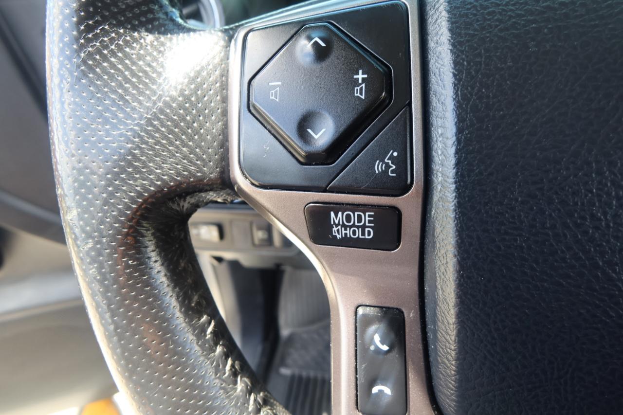 Toyota Tacoma 2WD SR5 Double Cab 5' Bed I4 AT (Natl) 2019