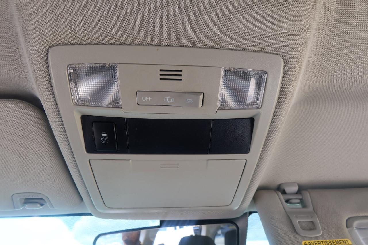 Toyota Tacoma 2WD SR5 Double Cab 5' Bed I4 AT (Natl) 2019