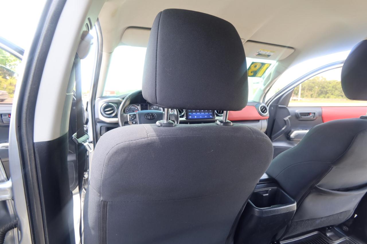 Toyota Tacoma 2WD SR5 Double Cab 5' Bed I4 AT (Natl) 2019
