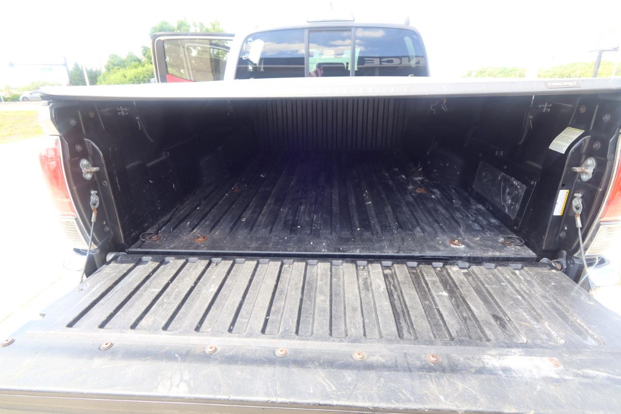 Toyota Tacoma 2WD SR5 Double Cab 5' Bed I4 AT (Natl) 2019
