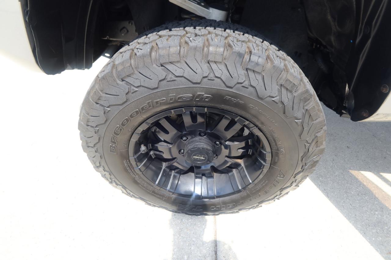 Toyota Tacoma 2WD SR5 Double Cab 5' Bed I4 AT (Natl) 2019