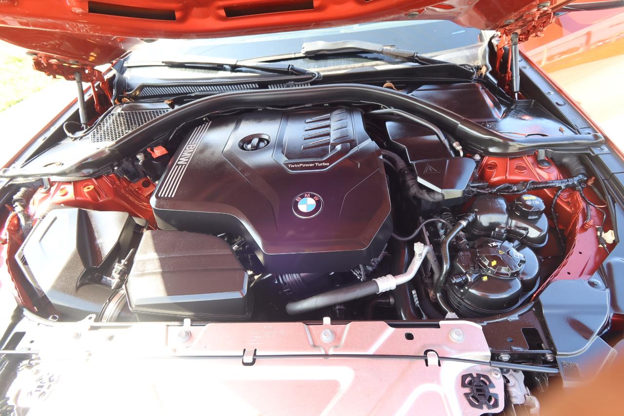 BMW 3 Series 330i Sedan 2019