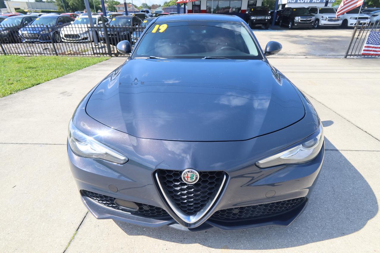 Alfa Romeo Giulia Ti Sport RWD 2019