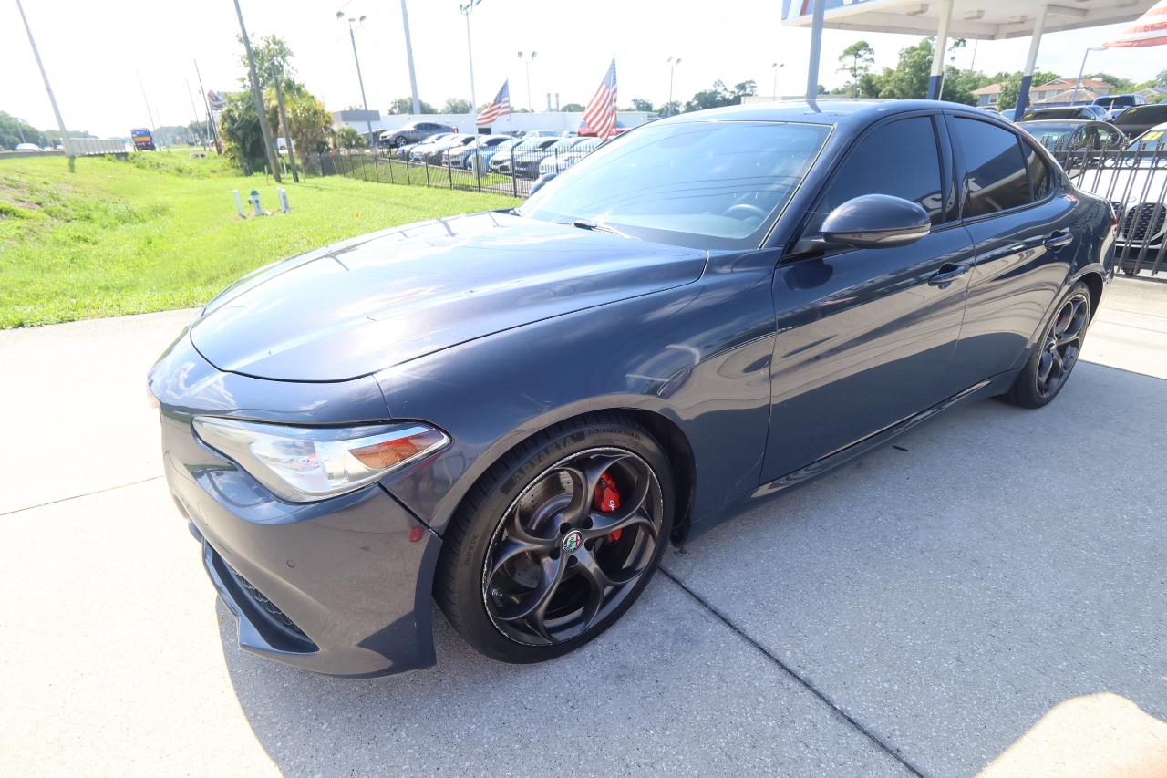 Alfa Romeo Giulia Ti Sport RWD 2019