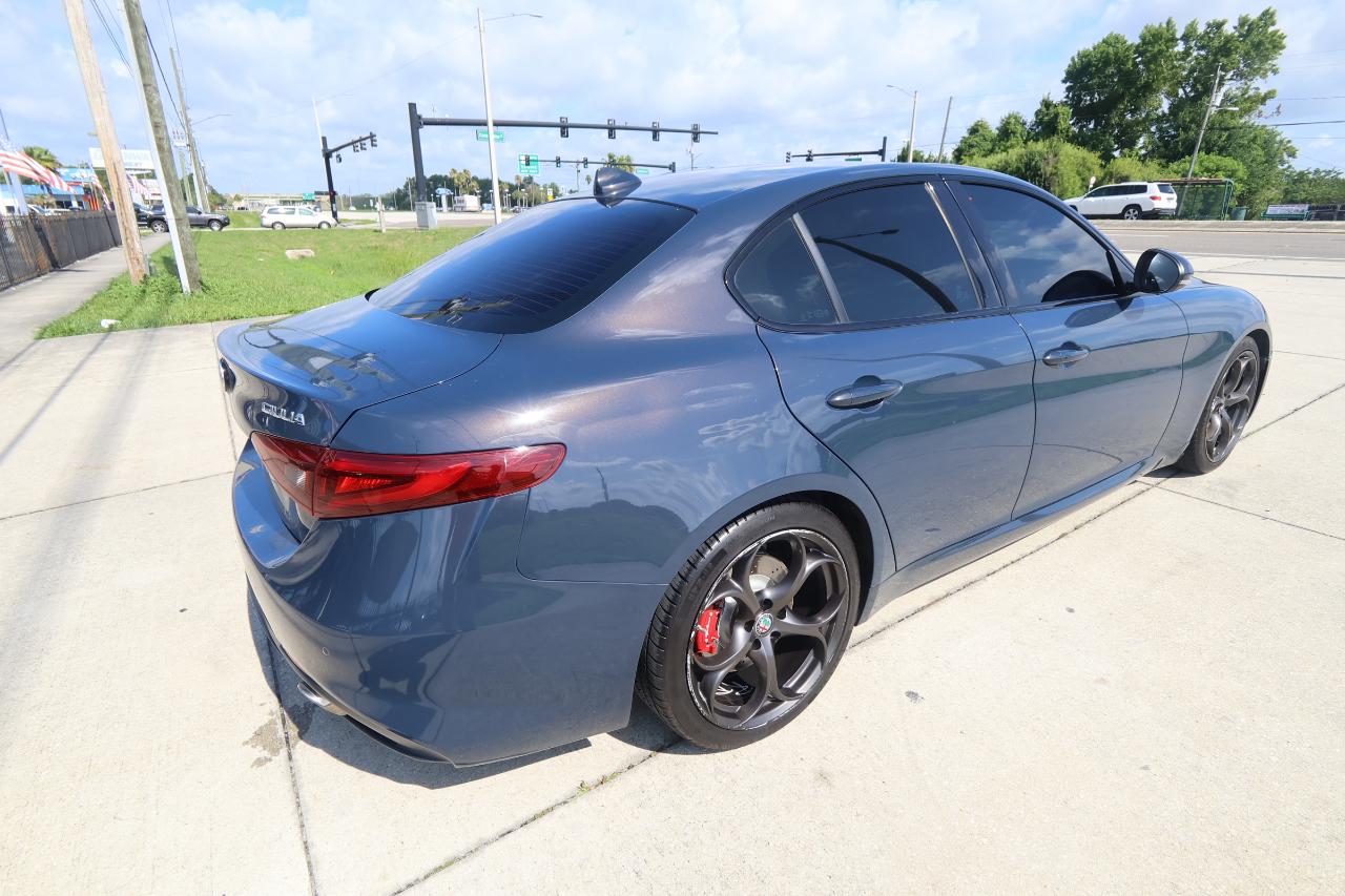 Alfa Romeo Giulia Ti Sport RWD 2019