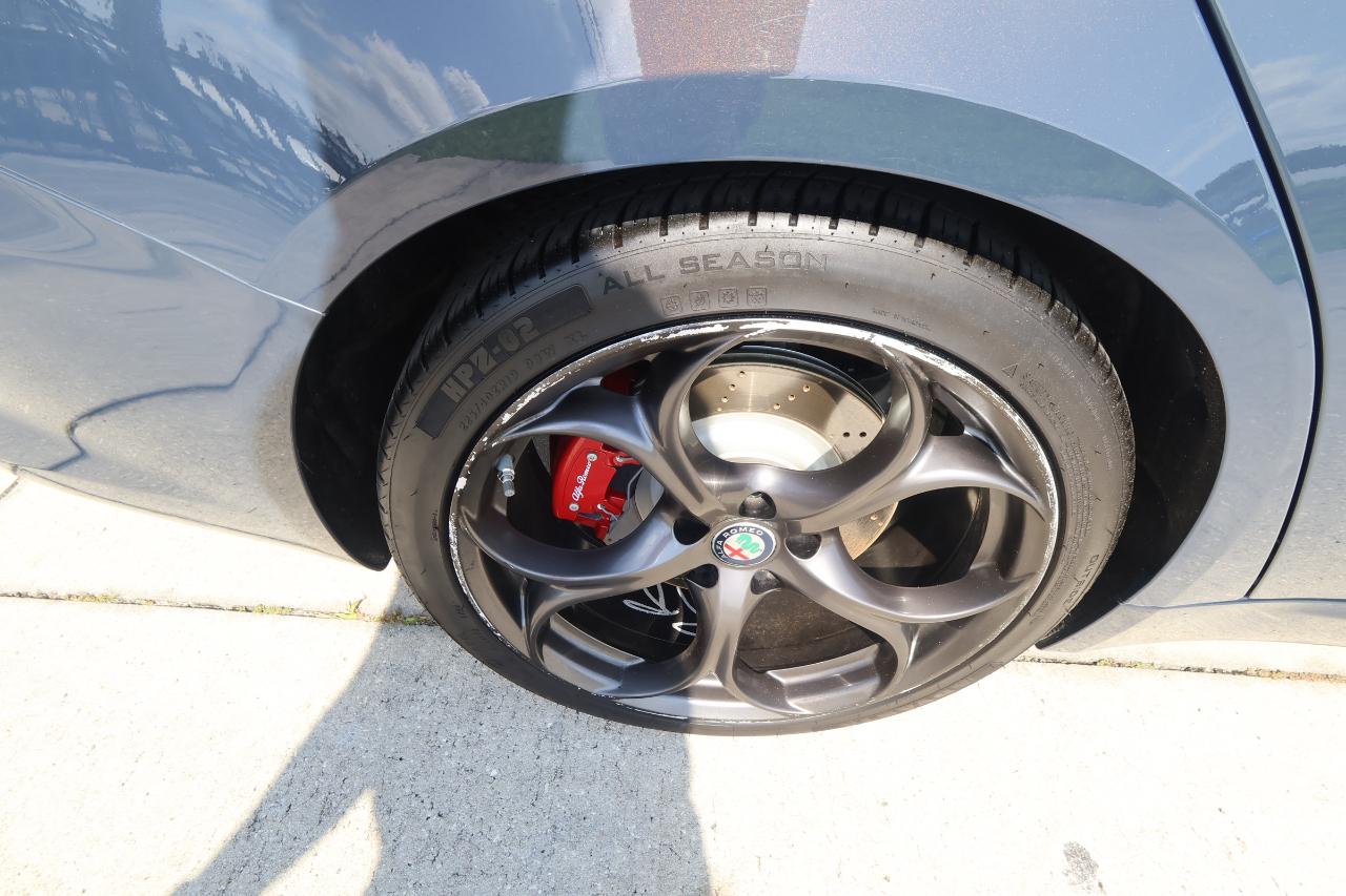 Alfa Romeo Giulia Ti Sport RWD 2019