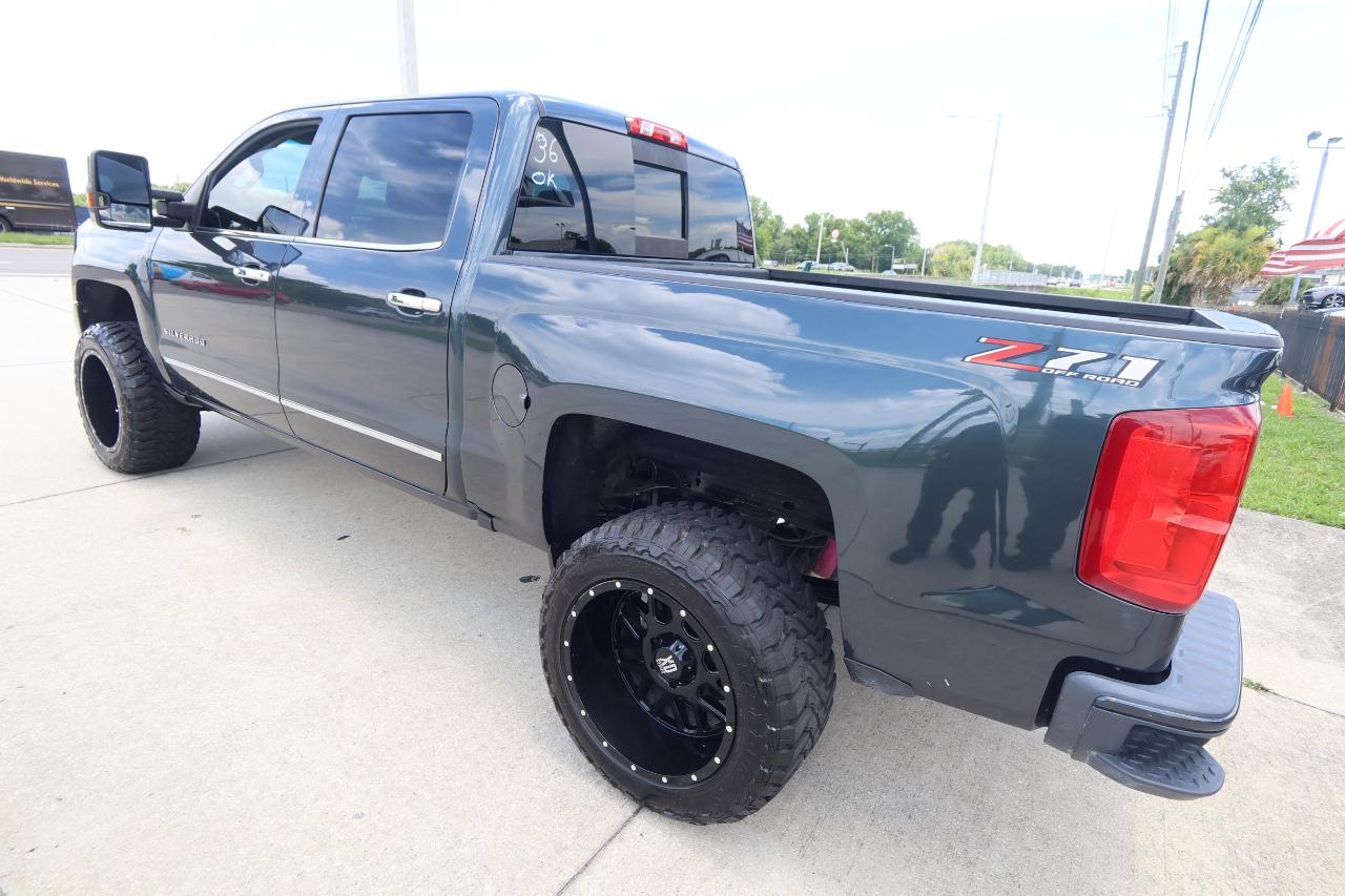 Chevrolet Silverado 1500 4WD Crew Cab 143.5" LTZ w/2LZ 2018