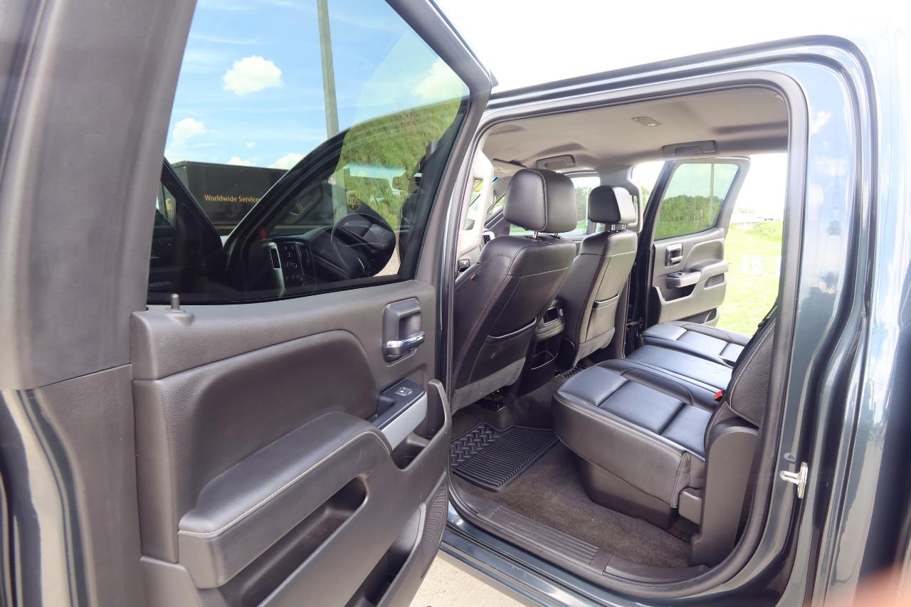 Chevrolet Silverado 1500 4WD Crew Cab 143.5" LTZ w/2LZ 2018