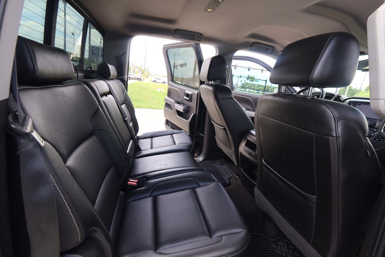 Chevrolet Silverado 1500 4WD Crew Cab 143.5" LTZ w/2LZ 2018