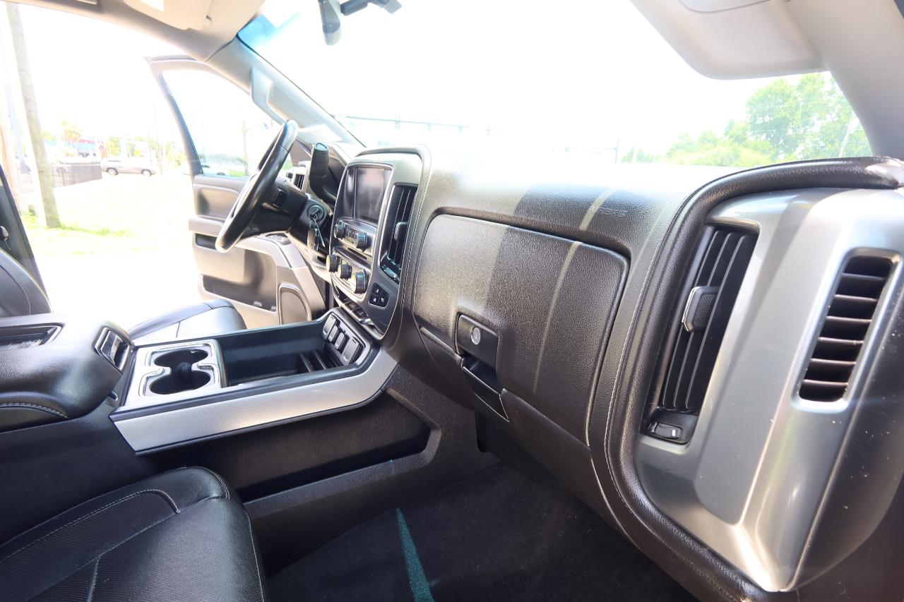 Chevrolet Silverado 1500 4WD Crew Cab 143.5" LTZ w/2LZ 2018