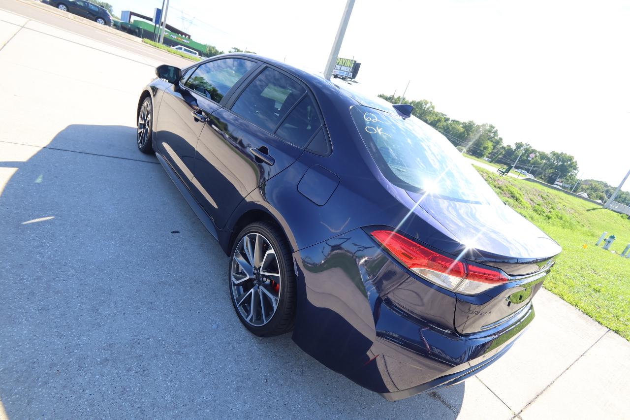 Toyota Corolla SE Nightshade CVT (Natl) 2022
