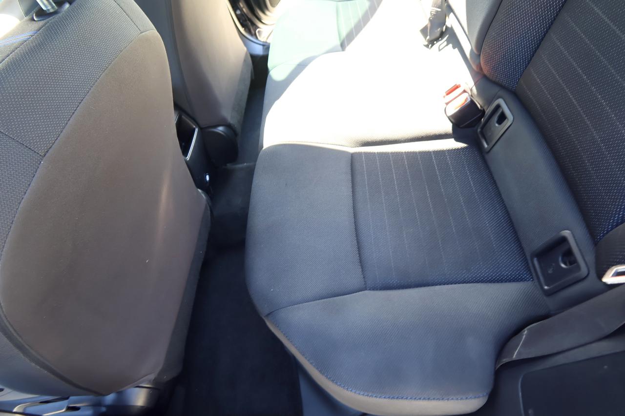 Toyota Corolla SE Nightshade CVT (Natl) 2022