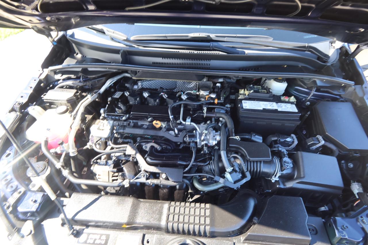 Toyota Corolla SE Nightshade CVT (Natl) 2022