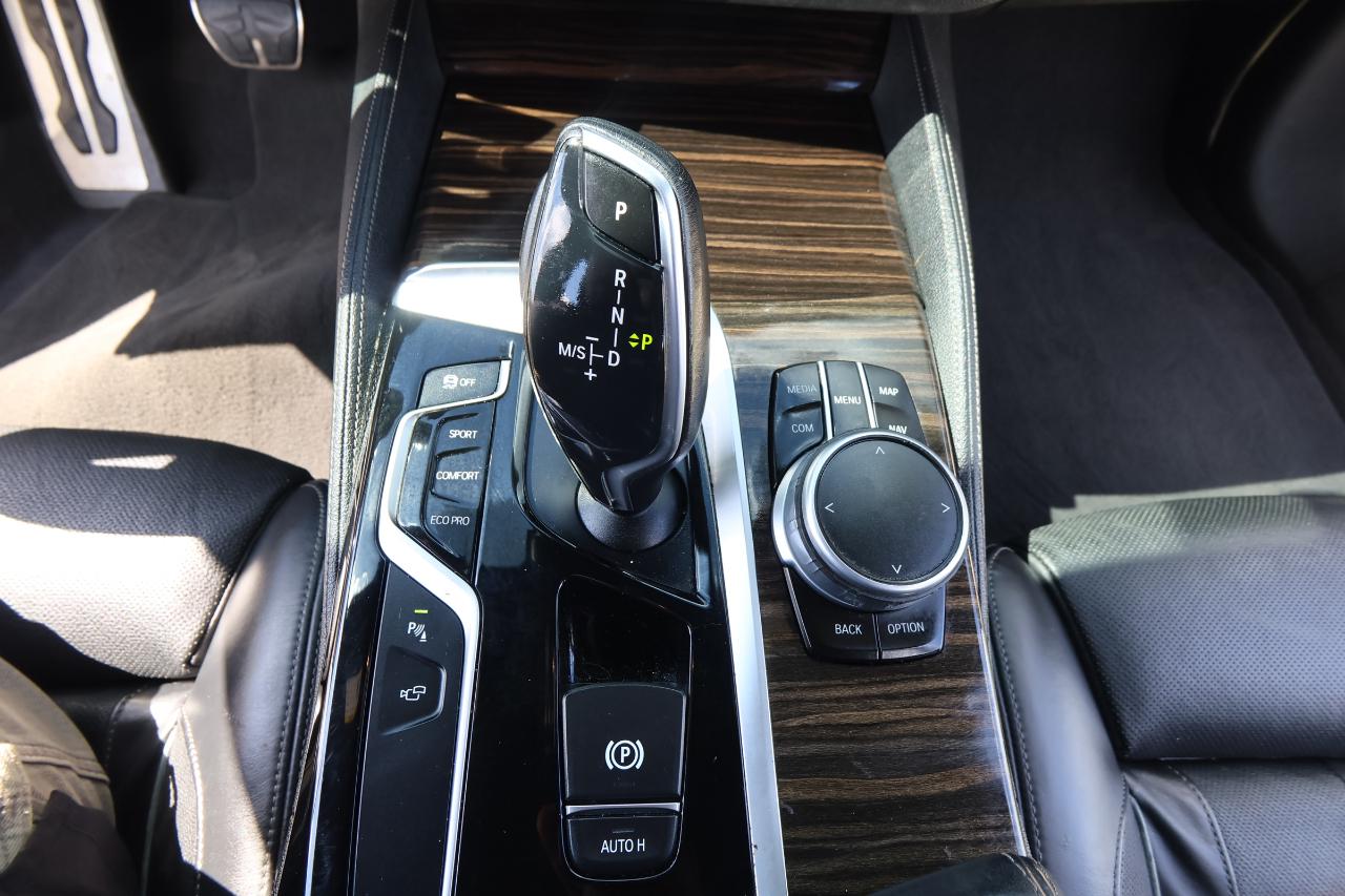 BMW 5 Series 540i Sedan 2017