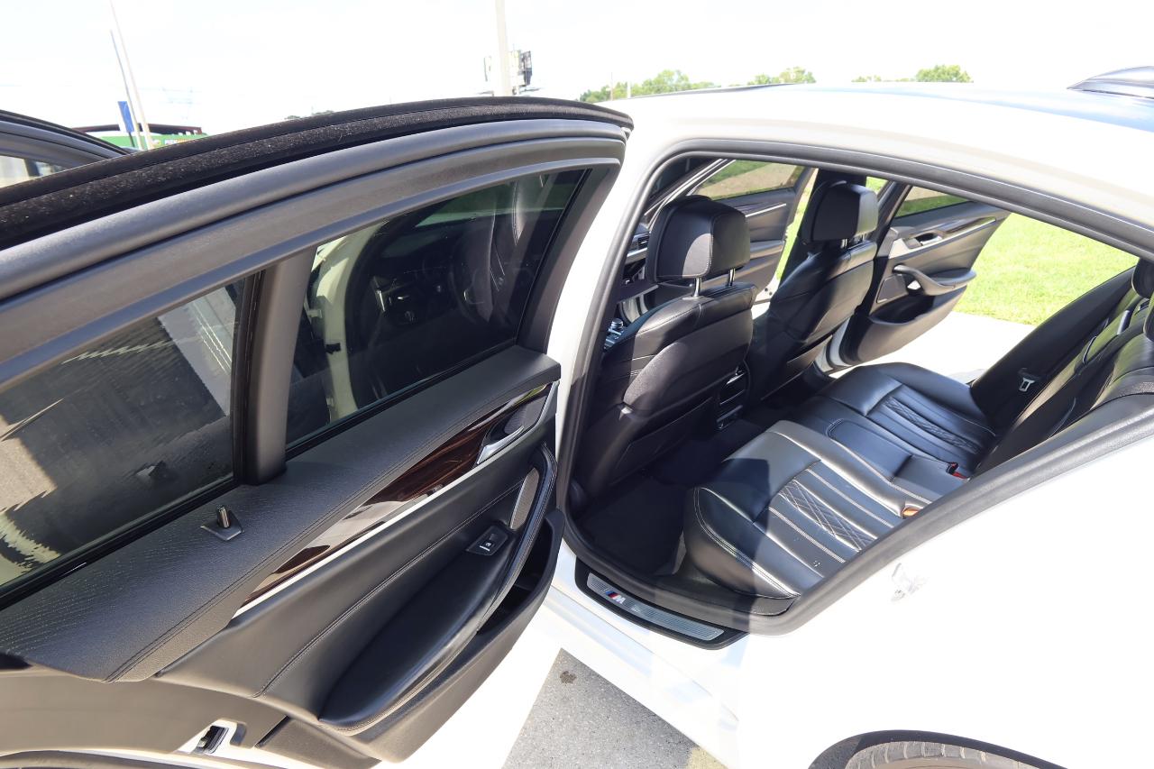 BMW 5 Series 540i Sedan 2017