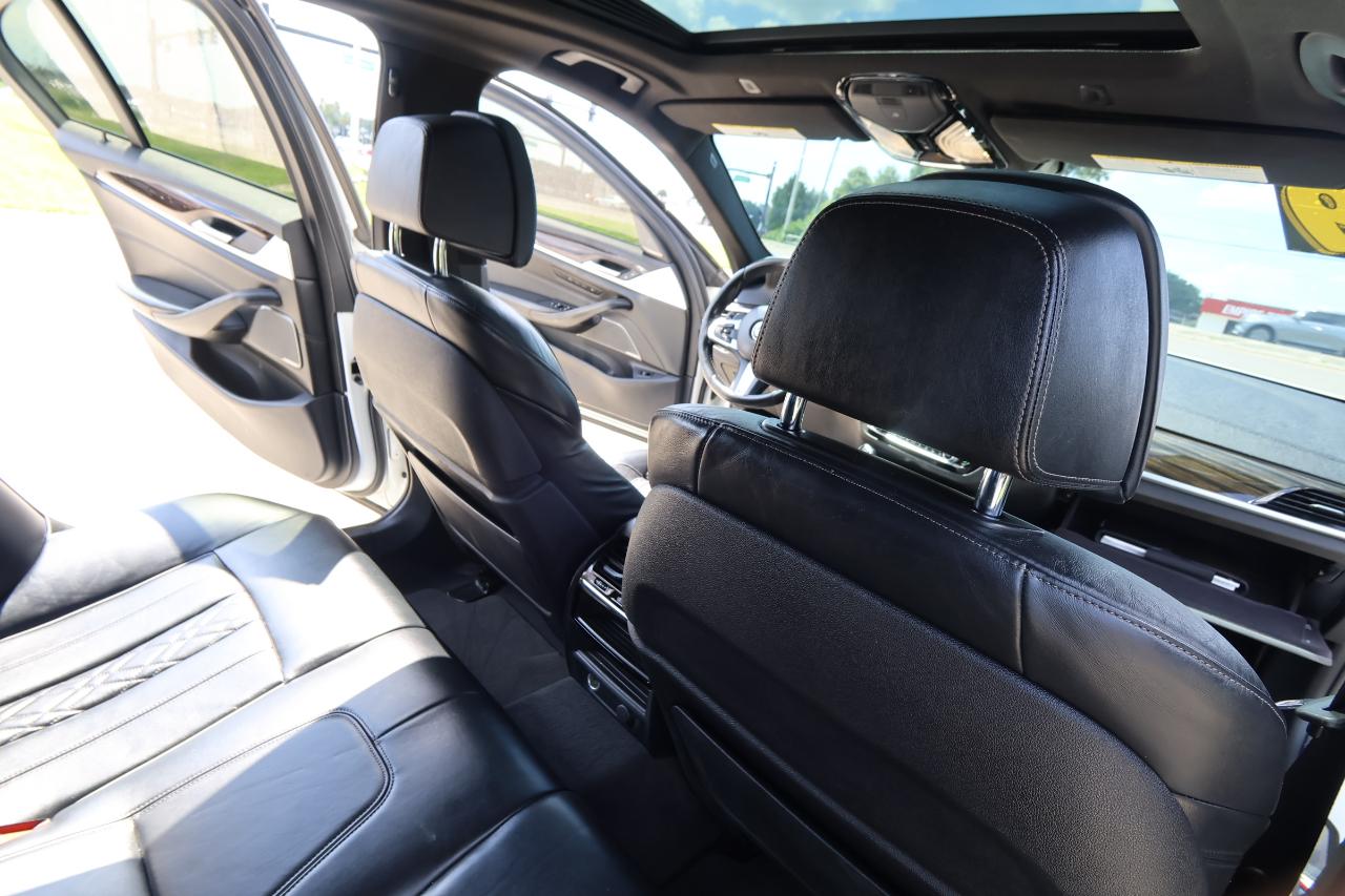 BMW 5 Series 540i Sedan 2017
